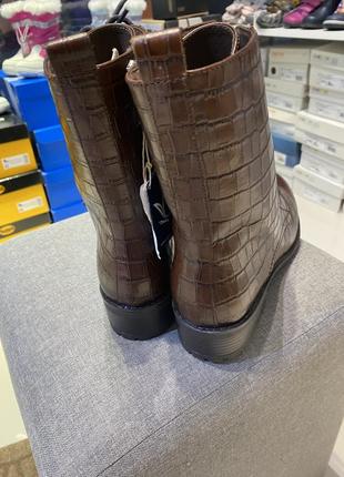 Шкіряні чоботи6 фото