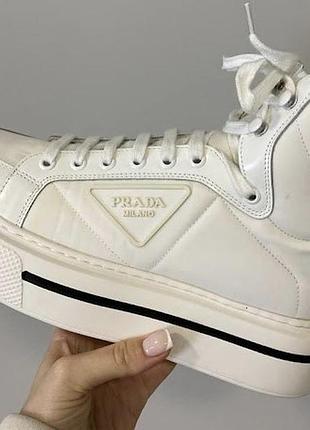 Prada check pattern Bermuda shorts Grau 136368021 prada high top white 2950