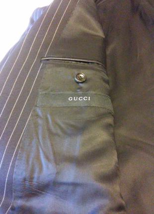 Подлинный эксклюзивный мужской деловой костюм gucci9 фото