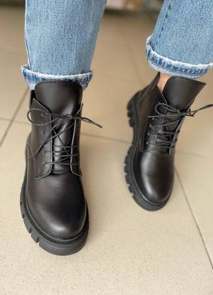 Женские черные зимние ботинки на шнурках натуральная кожа2 фото