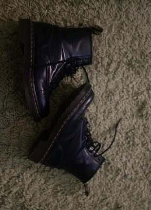 Черевики dr. martens темно сині