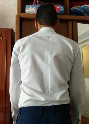 Белая школьная рубашка м3 фото