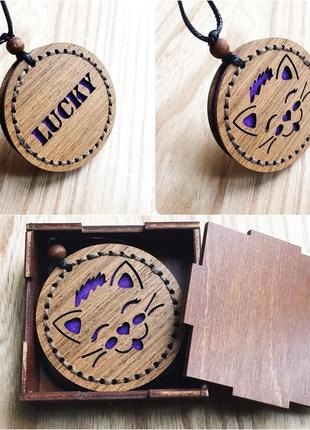 Деревянный автомобильный диффузор "смешка котика"