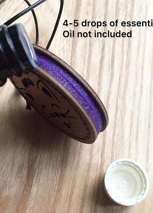 Деревянный автомобильный диффузор "смешка котика"