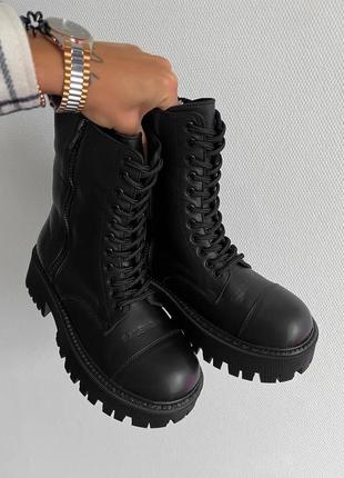 Balenciaga tractor boots black