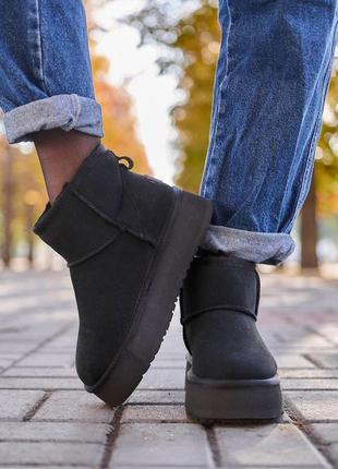 Женские черные базовые трендовые угги ugg classic mini platform black 20238 фото