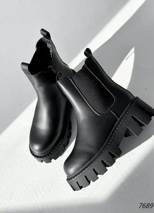 Распродажа натуральные кожаные зимние черные ботинки - челси на тракторной подошве 41р.10 фото