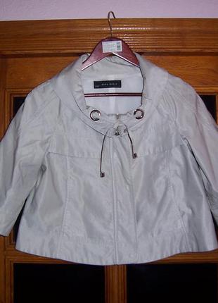 Мега класна куртка zara