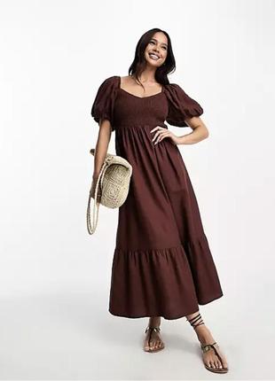 Жіноче плаття в гарному шоколадному кольорі