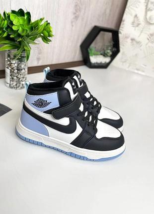 Круті зимові хайтопи, теплі кросівки