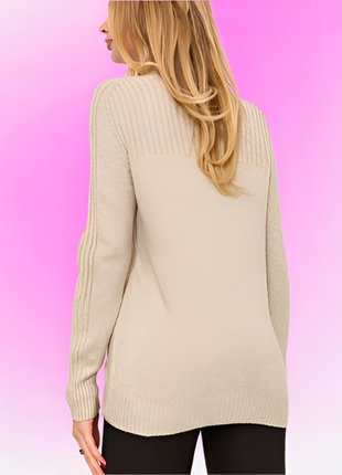 Витончений жіночий  светр5 фото