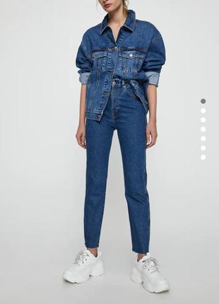 Джинси pull and bear slim mom