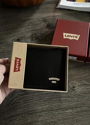 Портмоне чоловіче levi's, оригінал.