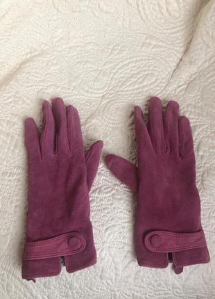 Красивые замшевые перчатки, натуральная кожа замша цвет приглушенно розовый6 фото