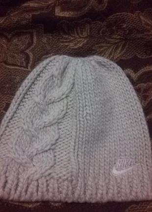 Шапка жіноча nike оригінал