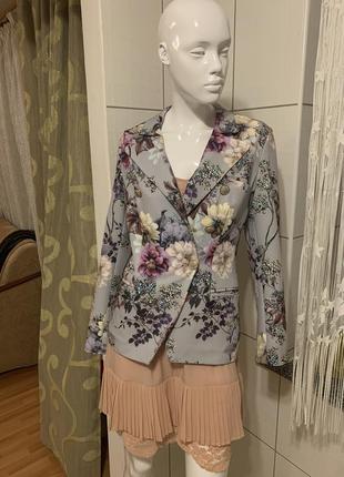 Дизайнерский пиджак жакет в цветочный принт4 фото