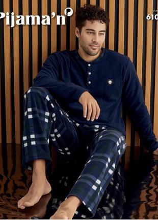 Теплая пижама для мужчины кофта и штаны.9 фото