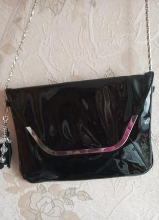 Стильная лакированная сумка клатч orsay2 фото