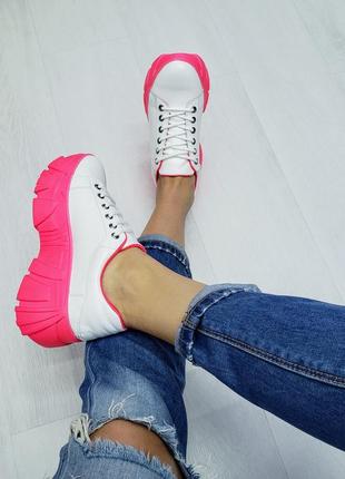 Кросівки на платформі