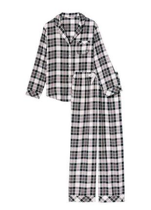Фланелева піжама victoria's secret
тепла пижама виктория сикрет оригінал3 фото