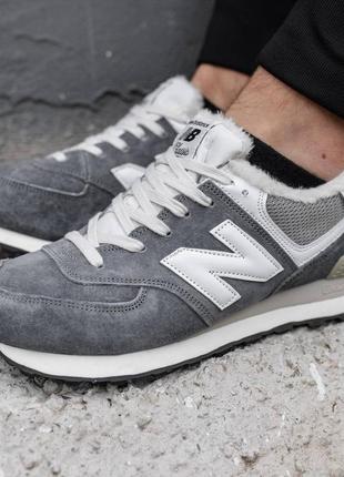 Зимняя серая кроссовка на мехе new balance 574 серые зимние кроссовки с мехом new balance 5742 фото