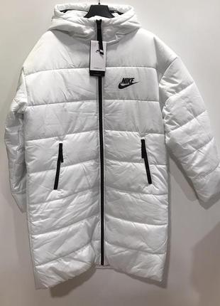 Жіноча зимова куртка nike5 фото