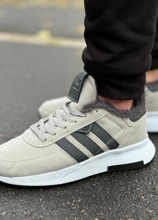 Зимние кроссовки adidas с мехом