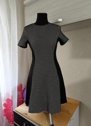 👗 платия трикотажне сукня в смужку h&m divided
