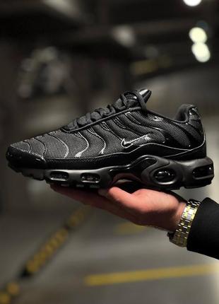 Мужские кроссовки nike air max plus tn black