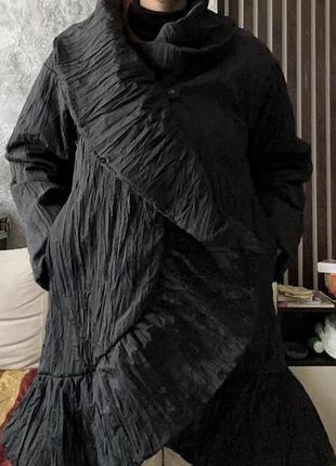 Пальто черного цвета, оверсайз,размер м,производитель итальялия2 фото