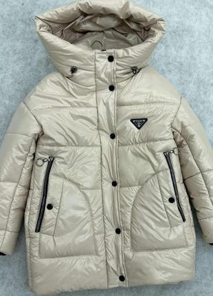 Зимняя удлиненная куртка свободного кроя для девочки2 фото