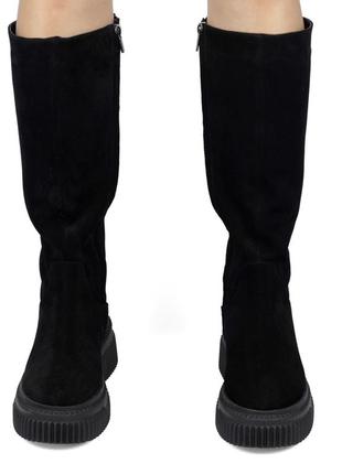 Стильні жіночі чоботи із натуральної замші woman's heel чорні на високій підошві4 фото