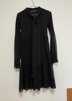 Чорна сукня плаття zara