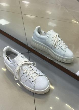 Кроссовки мужские adidas кожа, белые, размер 403 фото