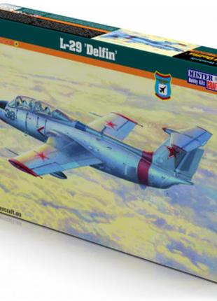 Сборная модель (1:72) самолет l-29 "delfin"