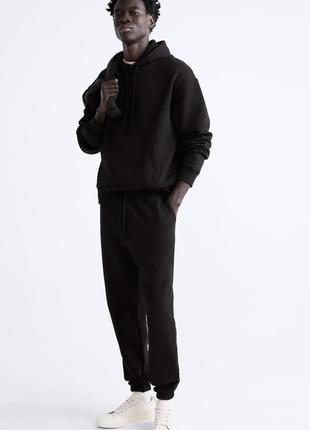 Спортивный мужской черный базовый костюм zara new5 фото