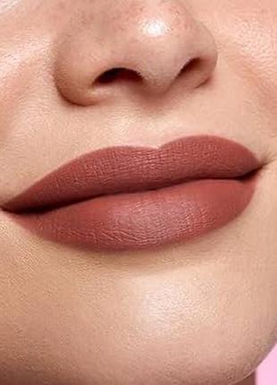 Олівчик для губ huda beauty lip contour 2.05 фото