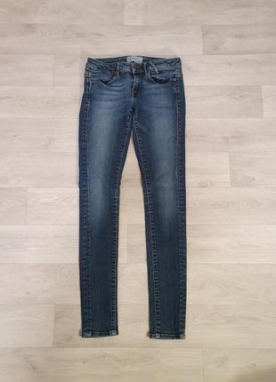 Джинси жіночі guess