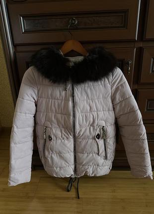 Куртка зимняя, пудровая, нежно-розовая,короткая1 фото