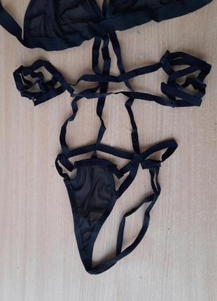 Женское эротическое белье с повязками на руки4 фото