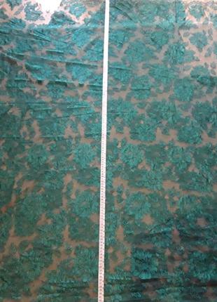 Кружево шантильи