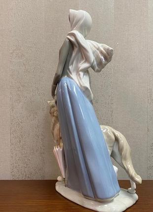 Фарфоровая статуэтка lladro «дама с борзой».4 фото