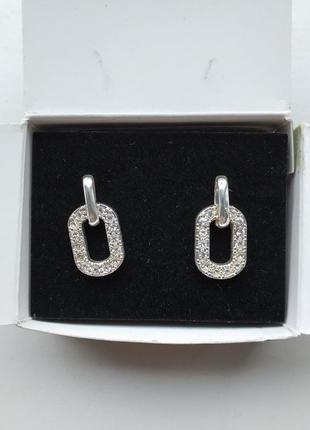 Новые сережки