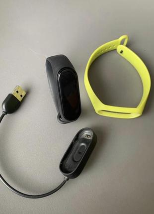 Сенсорний годинник mi band 4