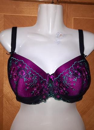 Брендовый красивый бюстгалтер с вышивкой р.34 dd 75 dd от george, косточки, поролон