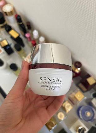 Антивіковий крем kanebo sensai cellular performance wrinkle repair