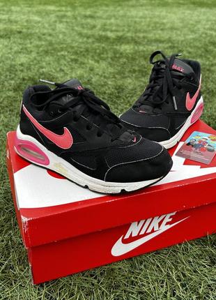 Дитячі кросівки для дівчинки nike air max ivo black/pink