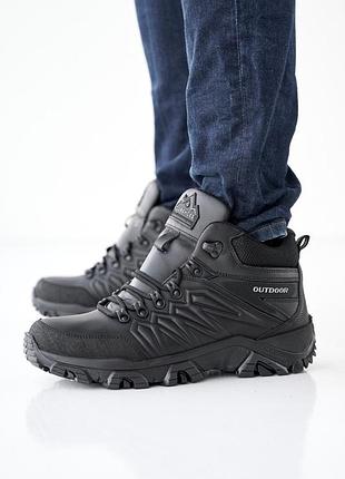 Ботинки  шкіряні зимові чорні clubshoes