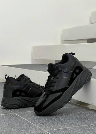 Чоловічі шкіряні зимові кросівки на хутрі, чорні3 фото