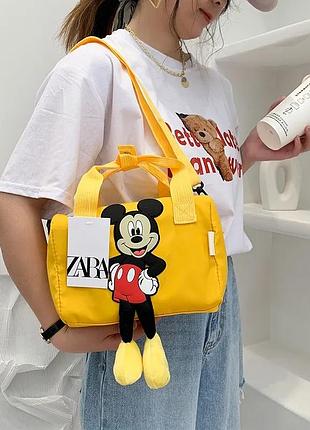 Желтая трендовая сумочка mickey mouse